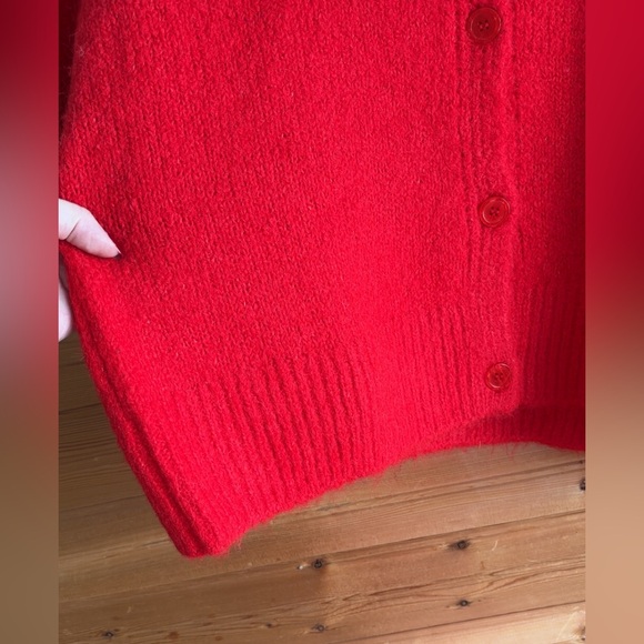 New, BDG Red Cardigan - Picture 8 of 11